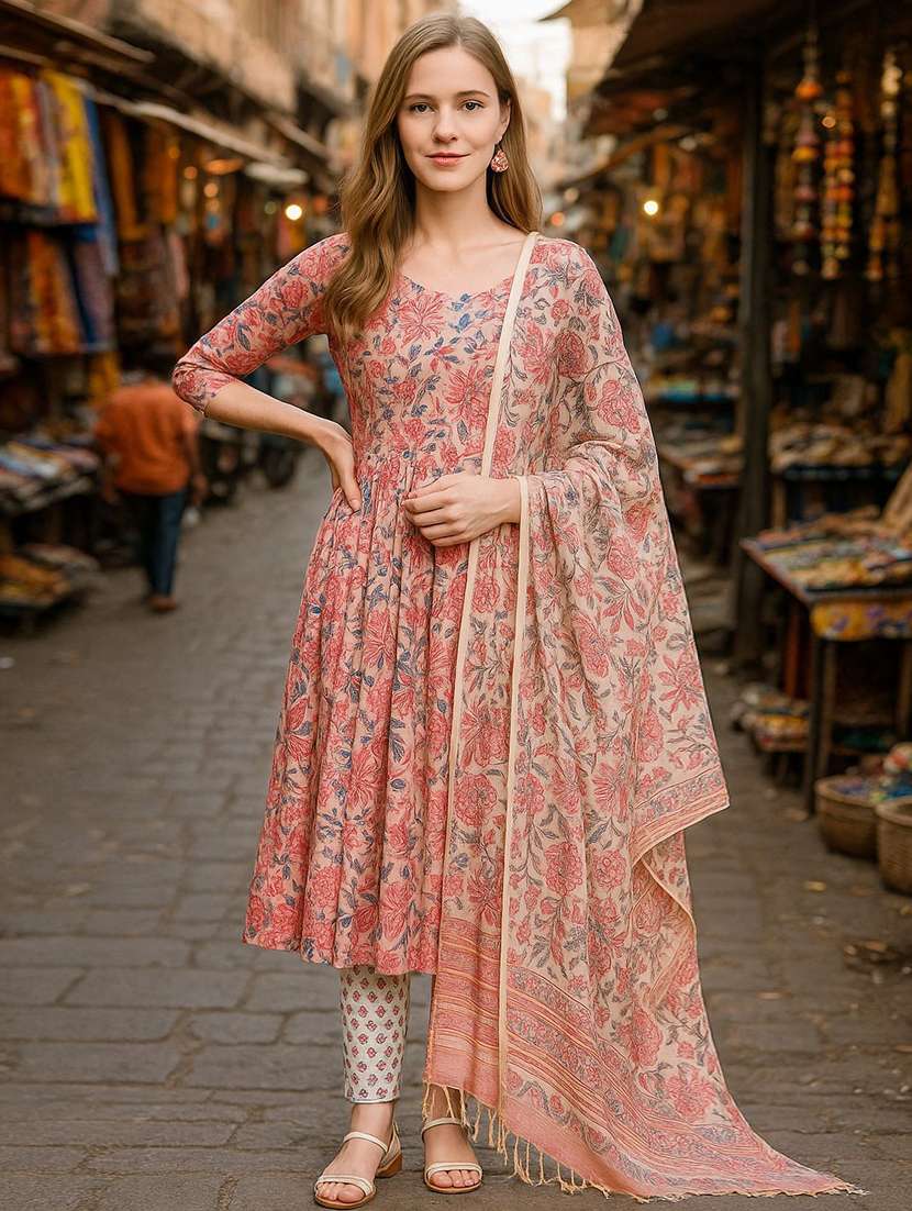 women floral three quarter sleeve kurta pant with dupatta set