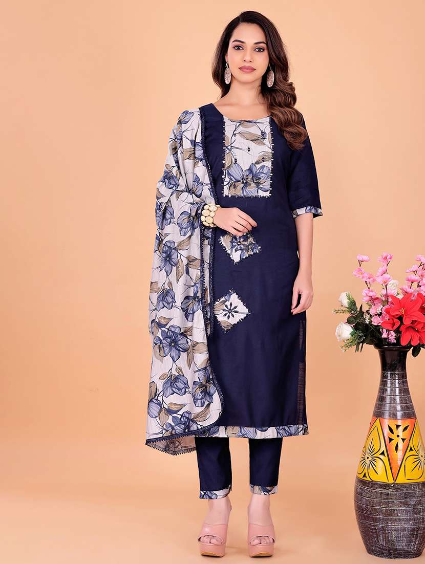 women solid with work three quarter sleeve kurta pant with dupatta set