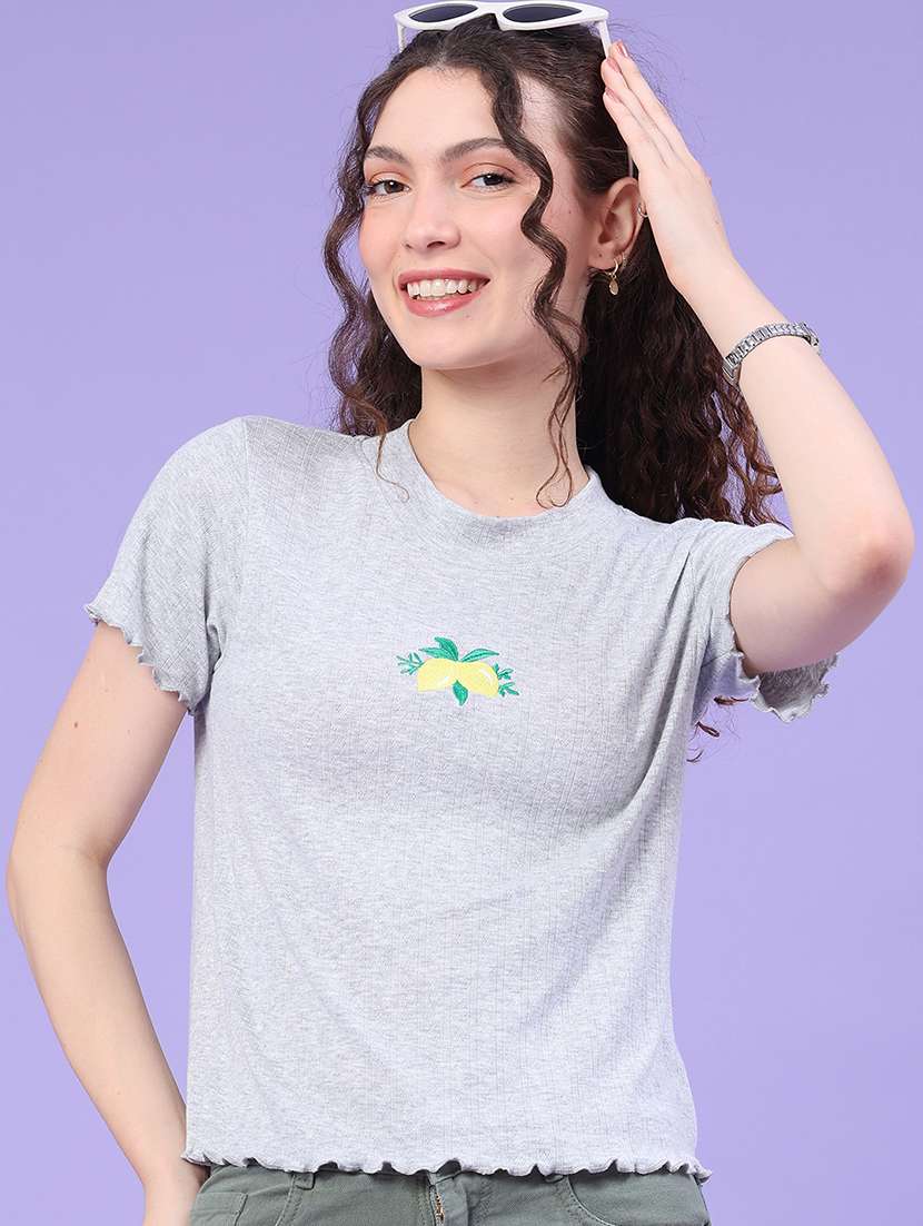 women self design crew neck short sleeves t-shirt