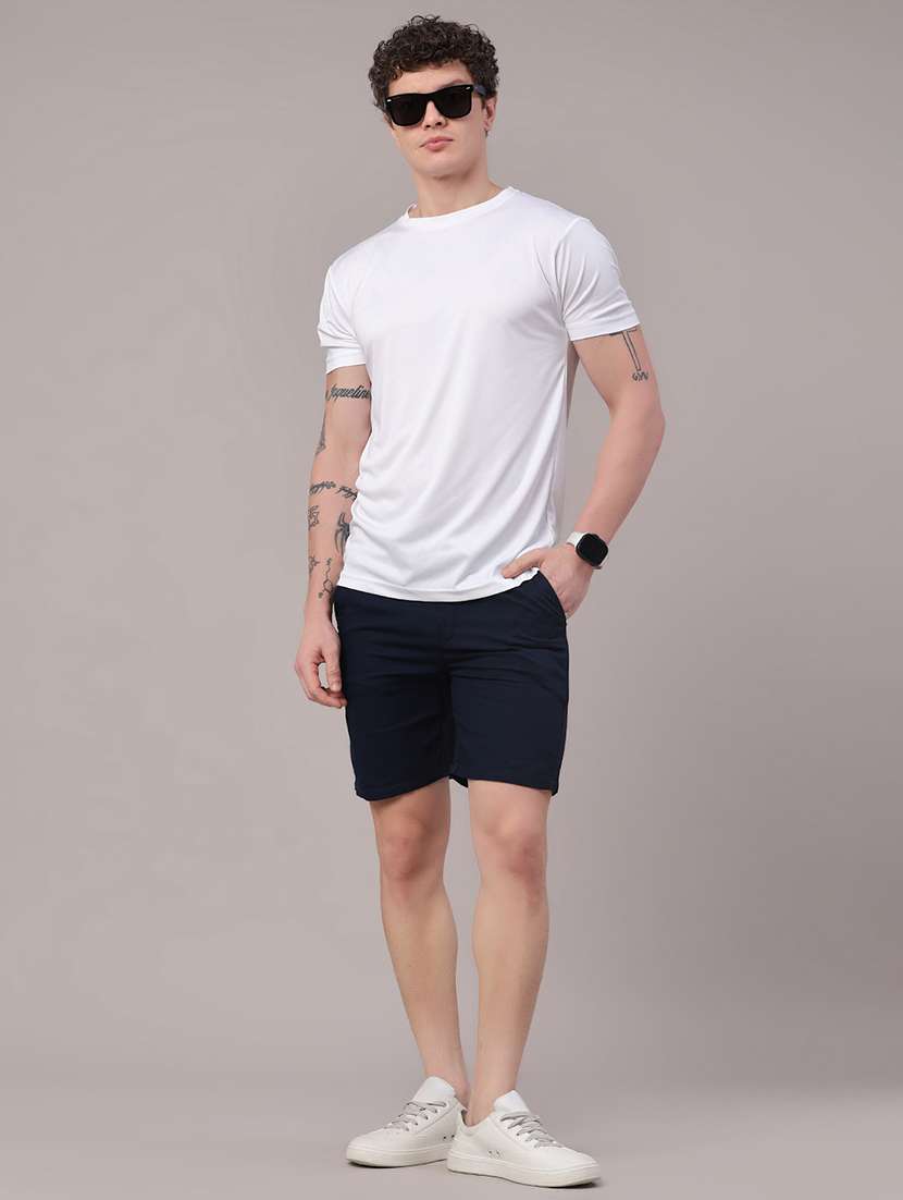 men solid mid rise regular shorts - 22394722 -  Standard Image - 5