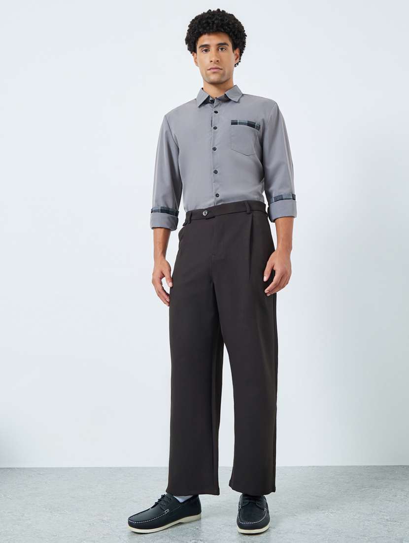 men solid mid rise pleated casual trouser - 22394846 -  Standard Image - 3