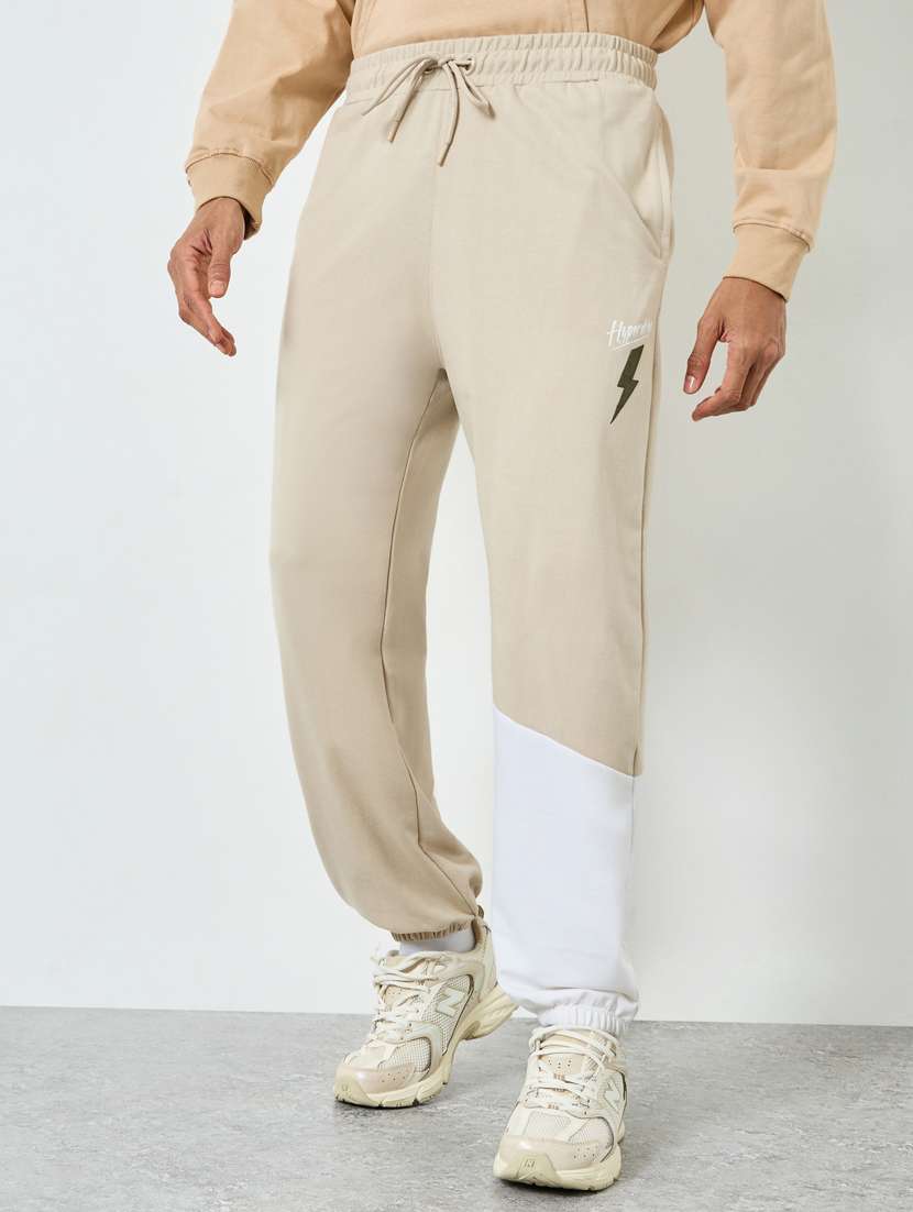 men color block mid rise relaxed fit jogger