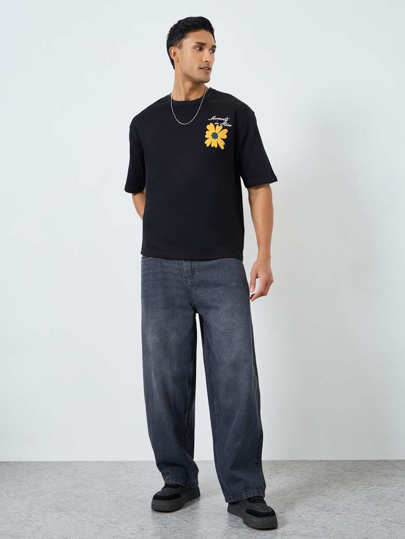men washed mid rise full length baggy jeans - 22394938 -  Standard Image - 3