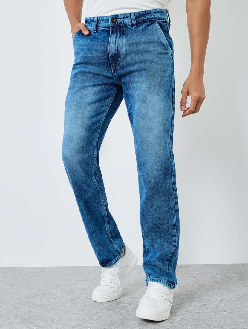 men washed mid rise full length tapered jeans