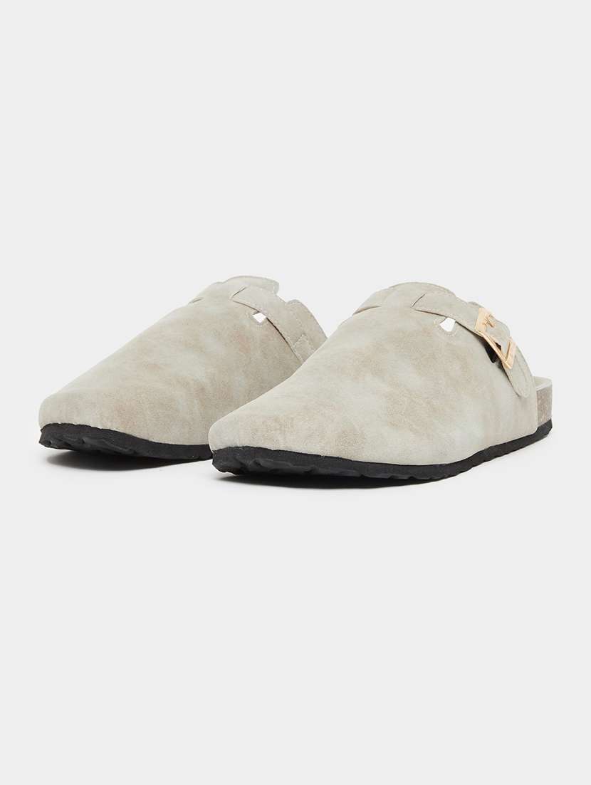 men black slip on mule