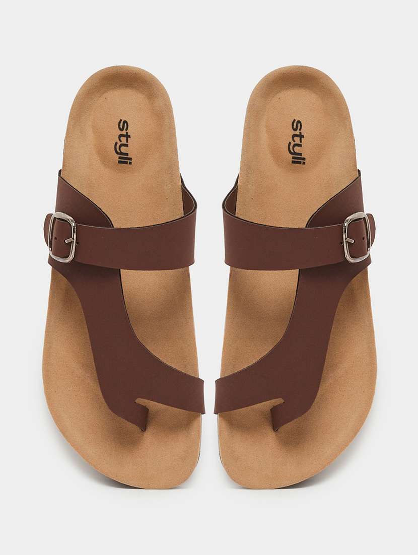 men solid one toe sandal  - 22395020 -  Standard Image - 3