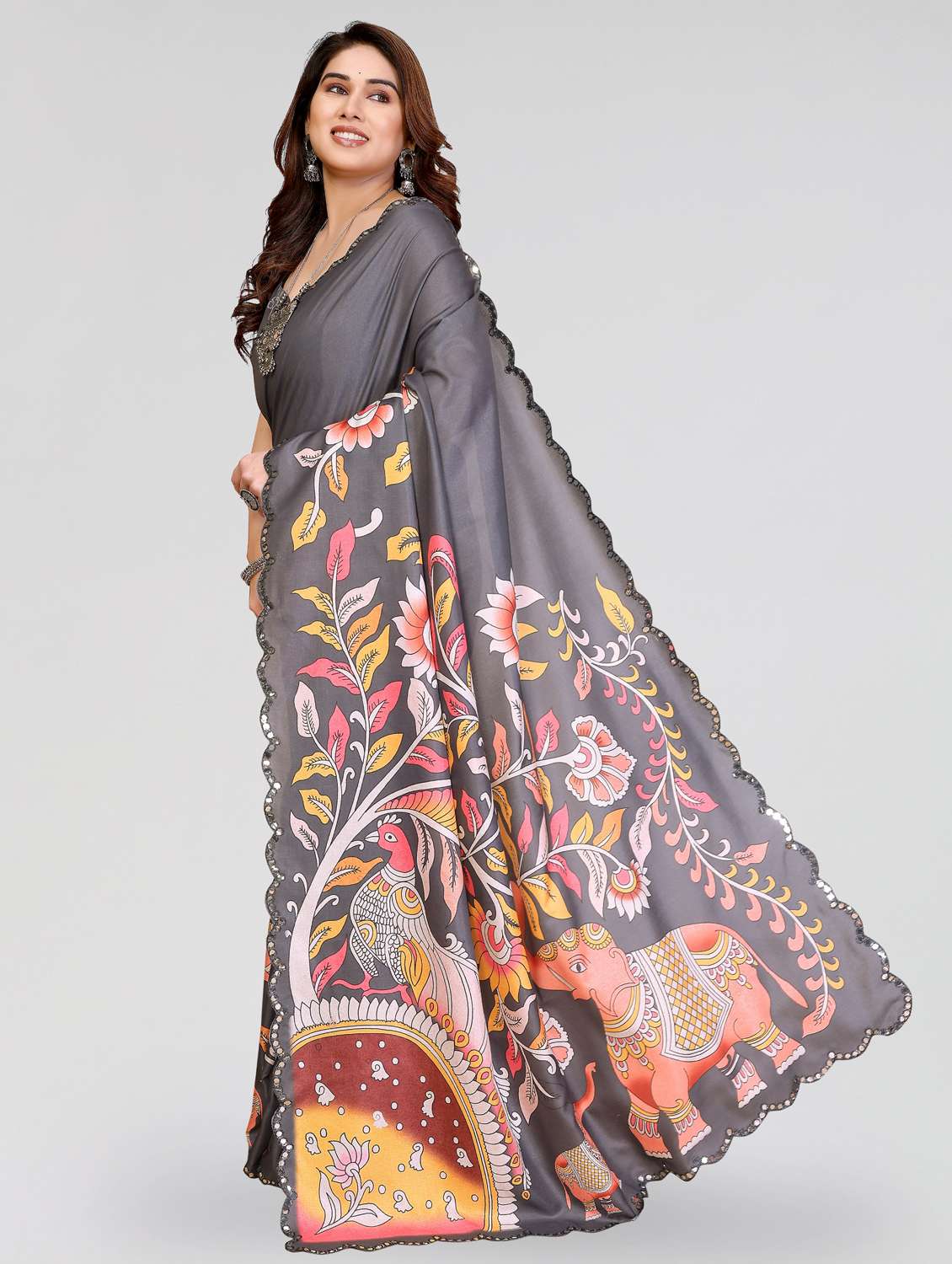 women kalamkari printed saree with blouse - 22395056 -  Standard Image - 3