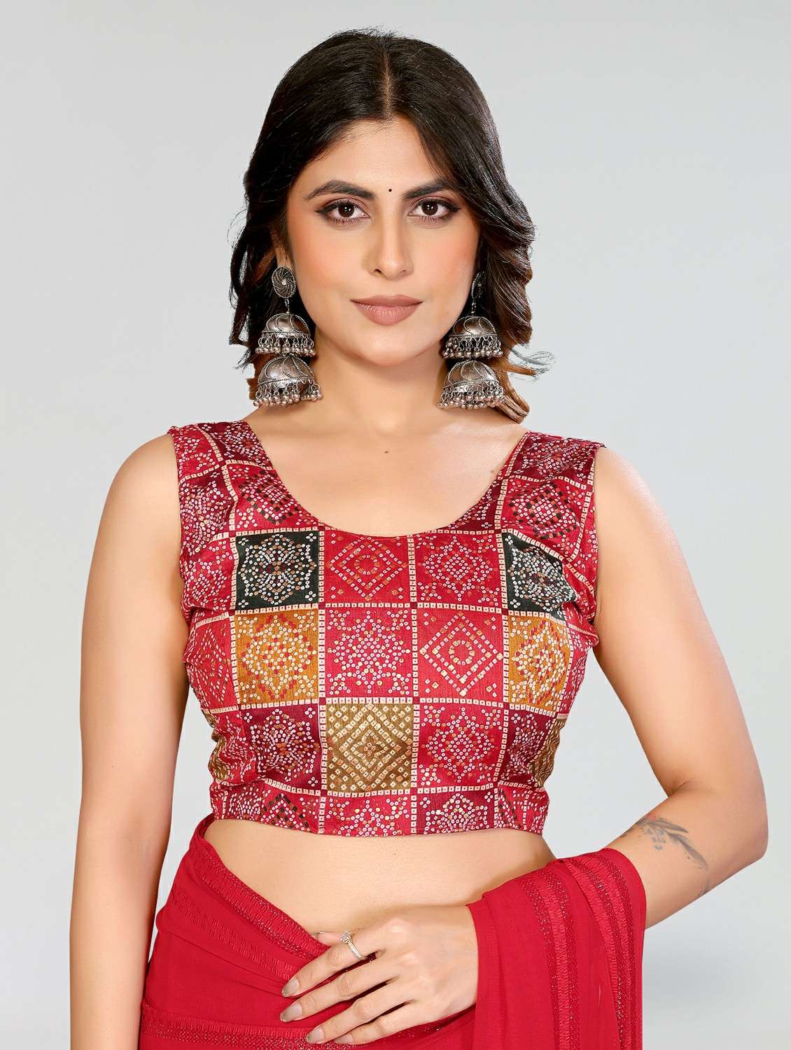 women self design plain saree with blouse - 22395074 -  Standard Image - 5