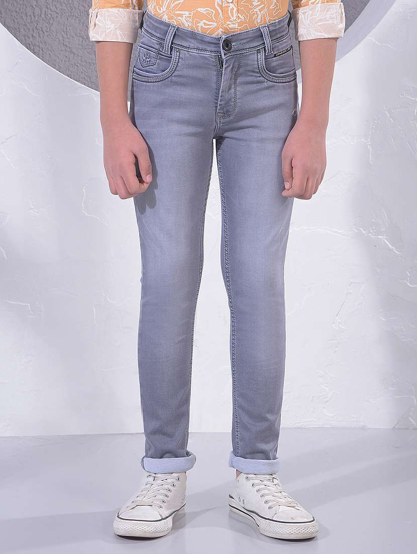 boys solid mid rise slim fit jeans