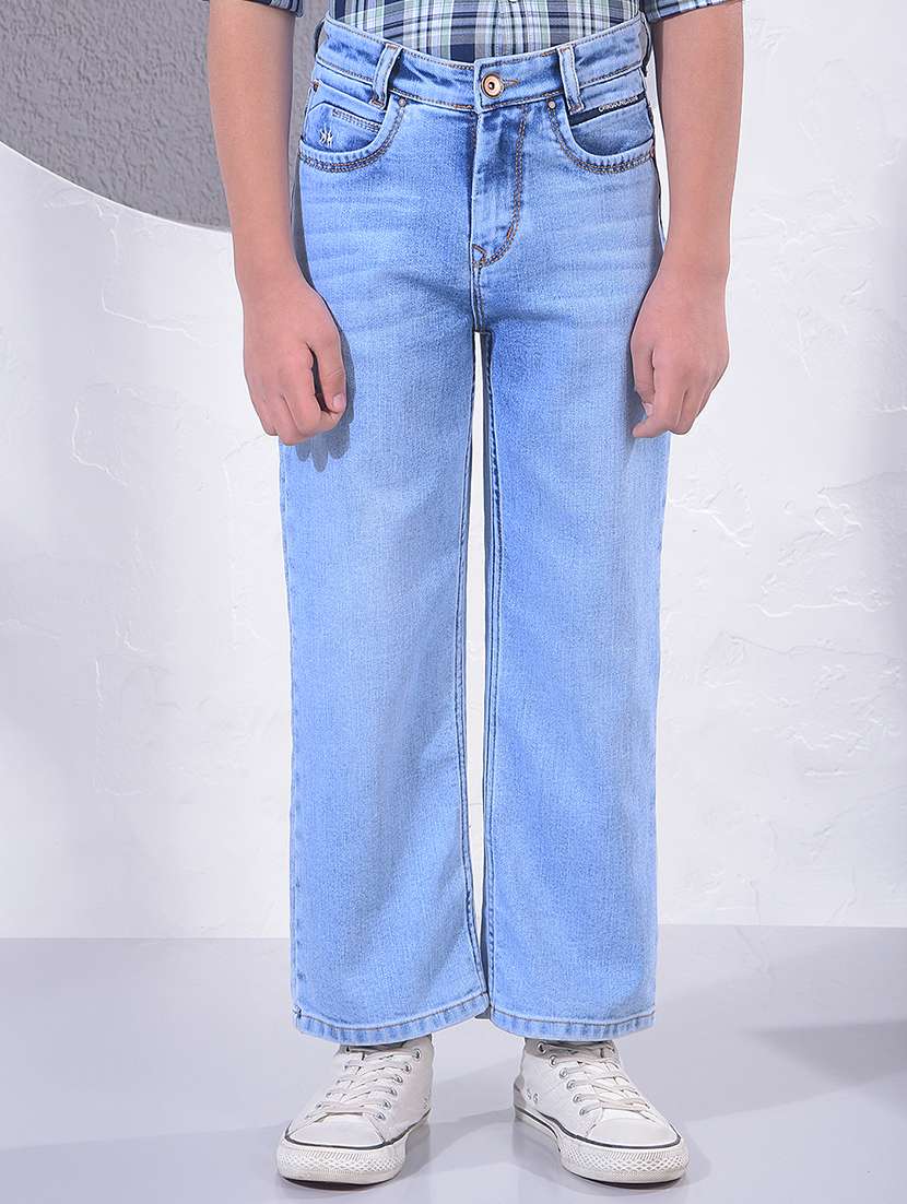 boys solid mid rise straight fit jeans
