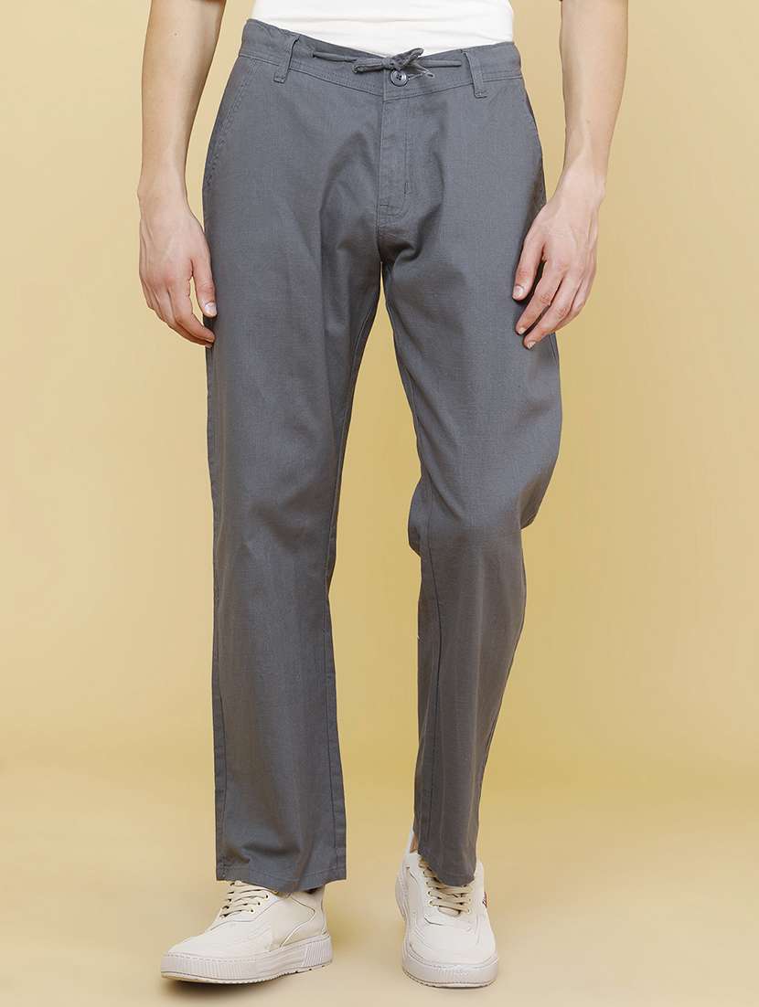 men solid mid rise flat front trouser