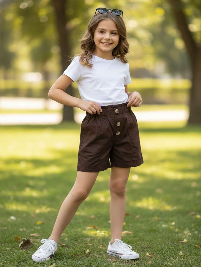 girls solid mid rise regular shorts
