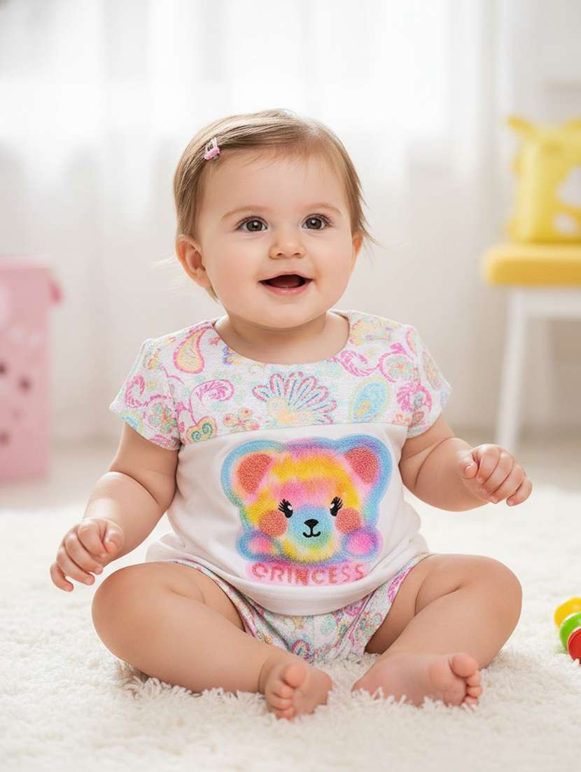 girls printed round neck top and shorts set