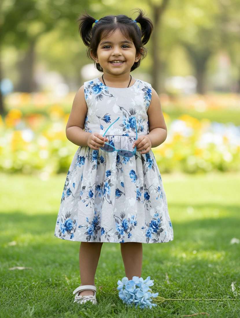 girls printed sleeveless fit and flare dress