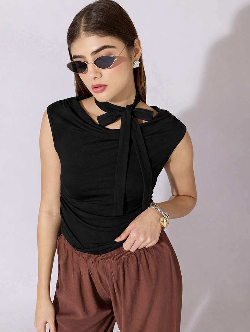 women solid off shoulder top with neck tie