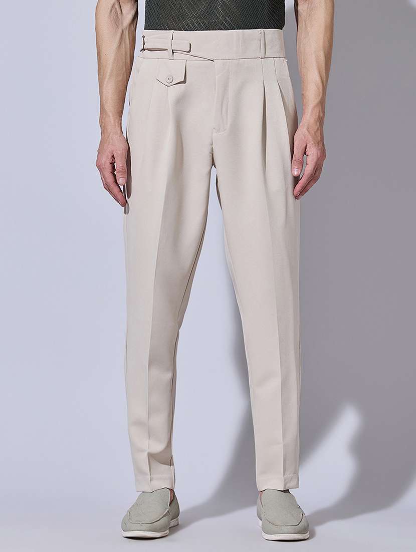 men solid mid rise pleated casual trouser
