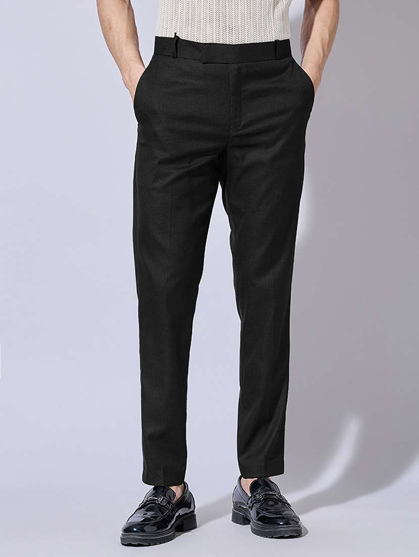 men solid mid rise flat front casual trouser