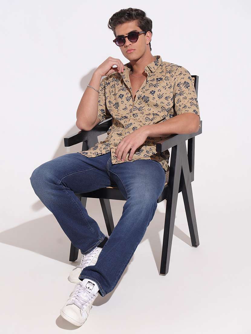 men printed short sleeve regular fit casual shirt - 22396262 -  Standard Image - 5