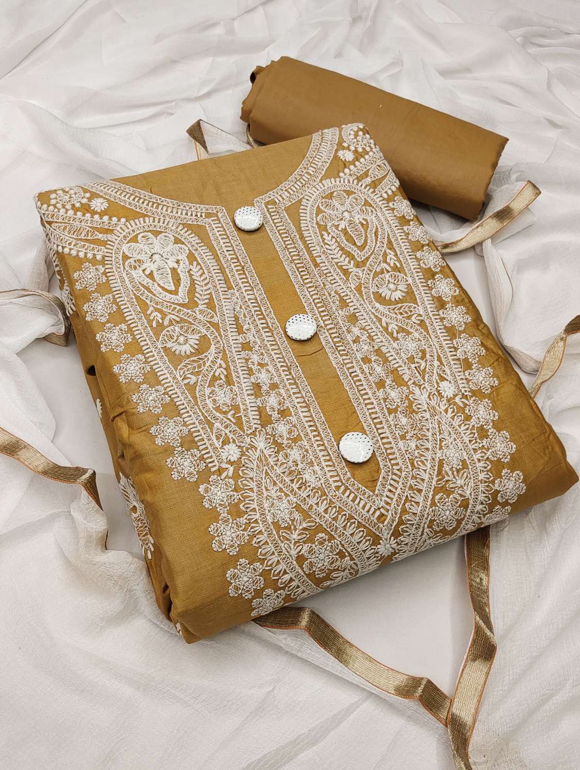 women polka dot unstitched suit set