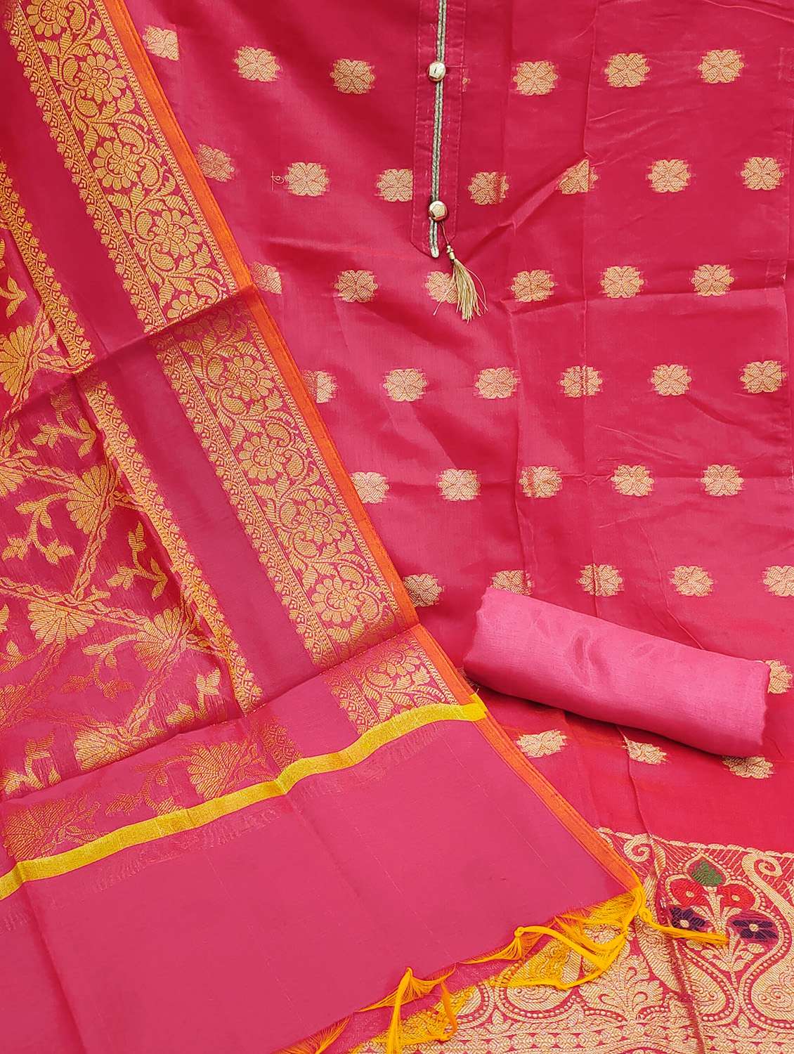 women self design unstitched suit set - 22397240 -  Standard Image - 3