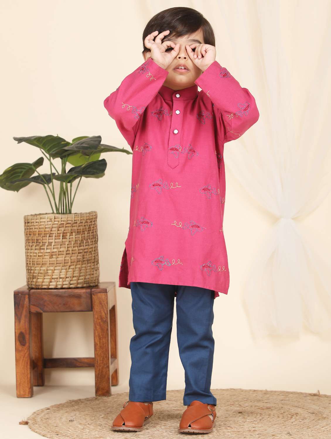 boys embroidered mandarin neck kurta pyjama set