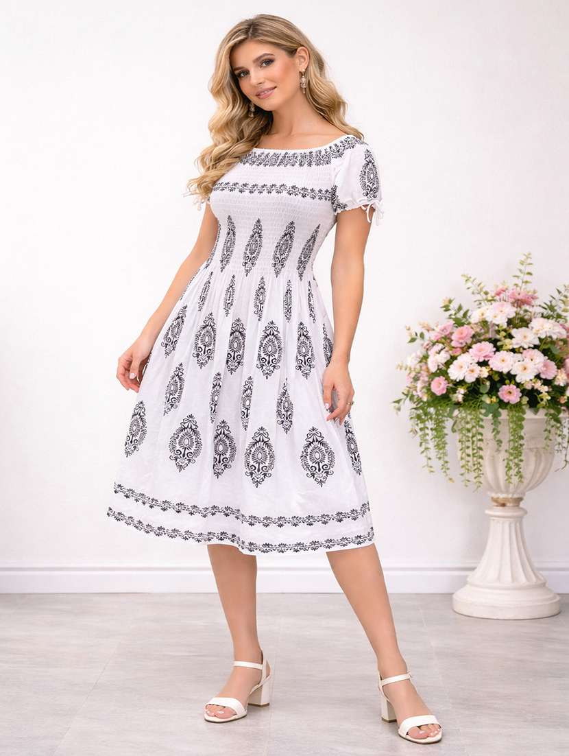 women printed short sleeve fit & flare dress