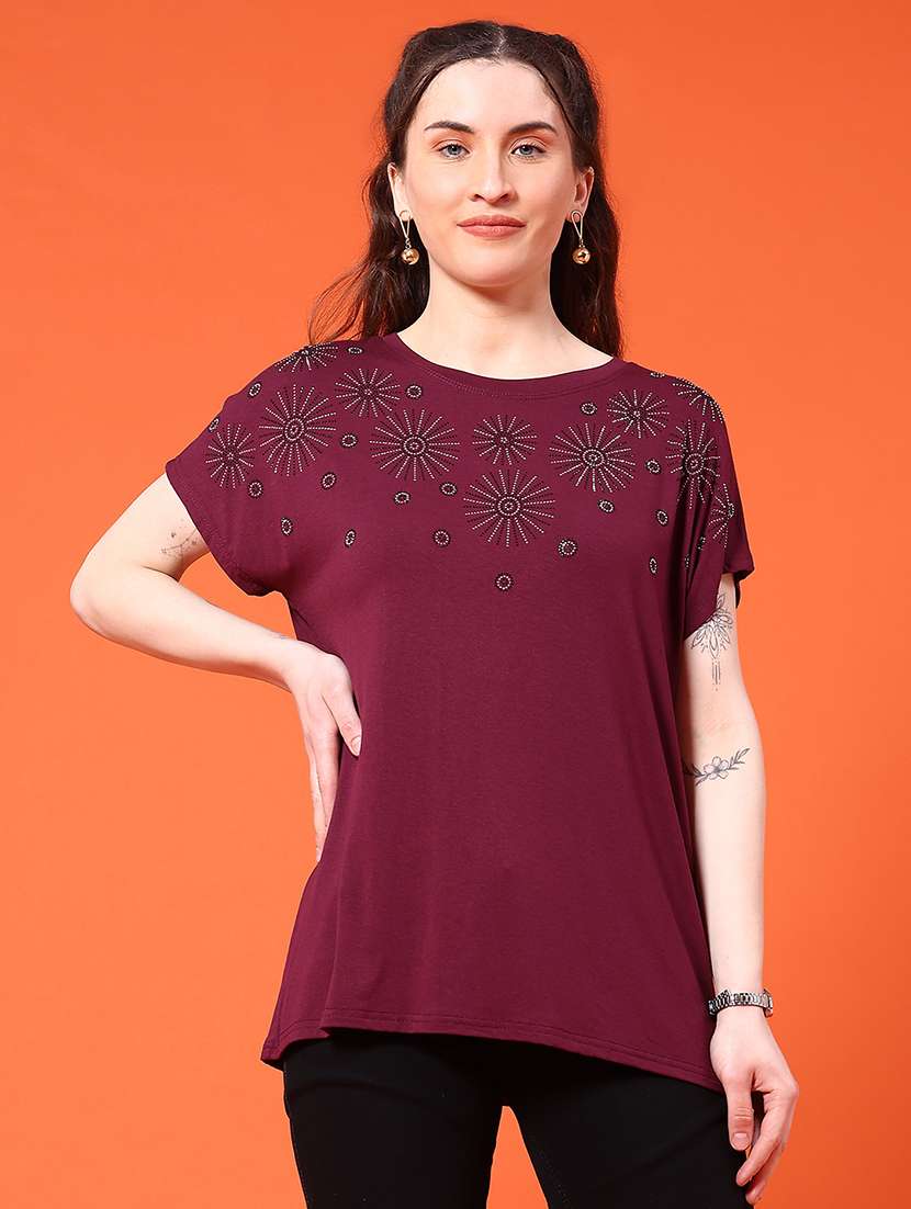 women embellished short sleeve t-shirt