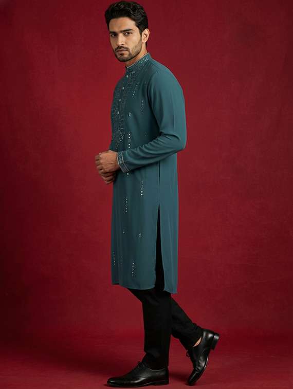 men solid with work mandarin neck kurta pyjama set