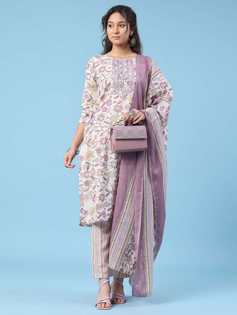 women printed three quarter sleeve kurta pant with dupatta set