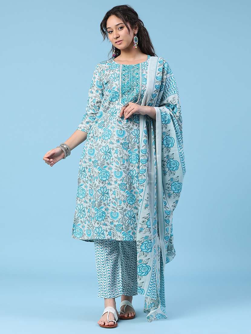 women printed three quarter sleeve kurta pant with dupatta set