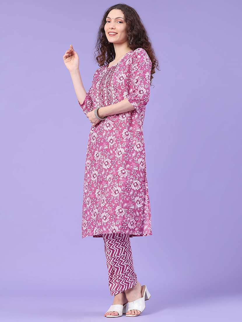 women printed three quarter sleeve kurta pant with dupatta set - 22399576 -  Standard Image - 3