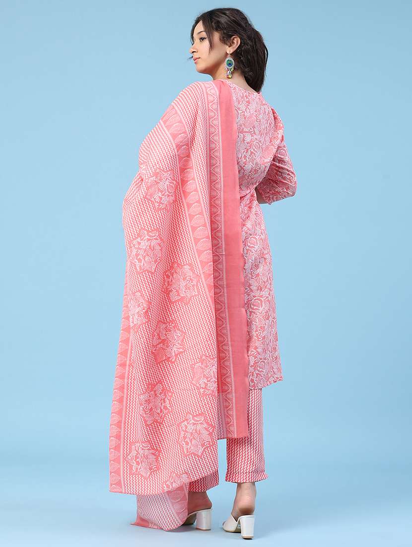 women printed three quarter sleeve kurta pant with dupatta set - 22399578 -  Standard Image - 3