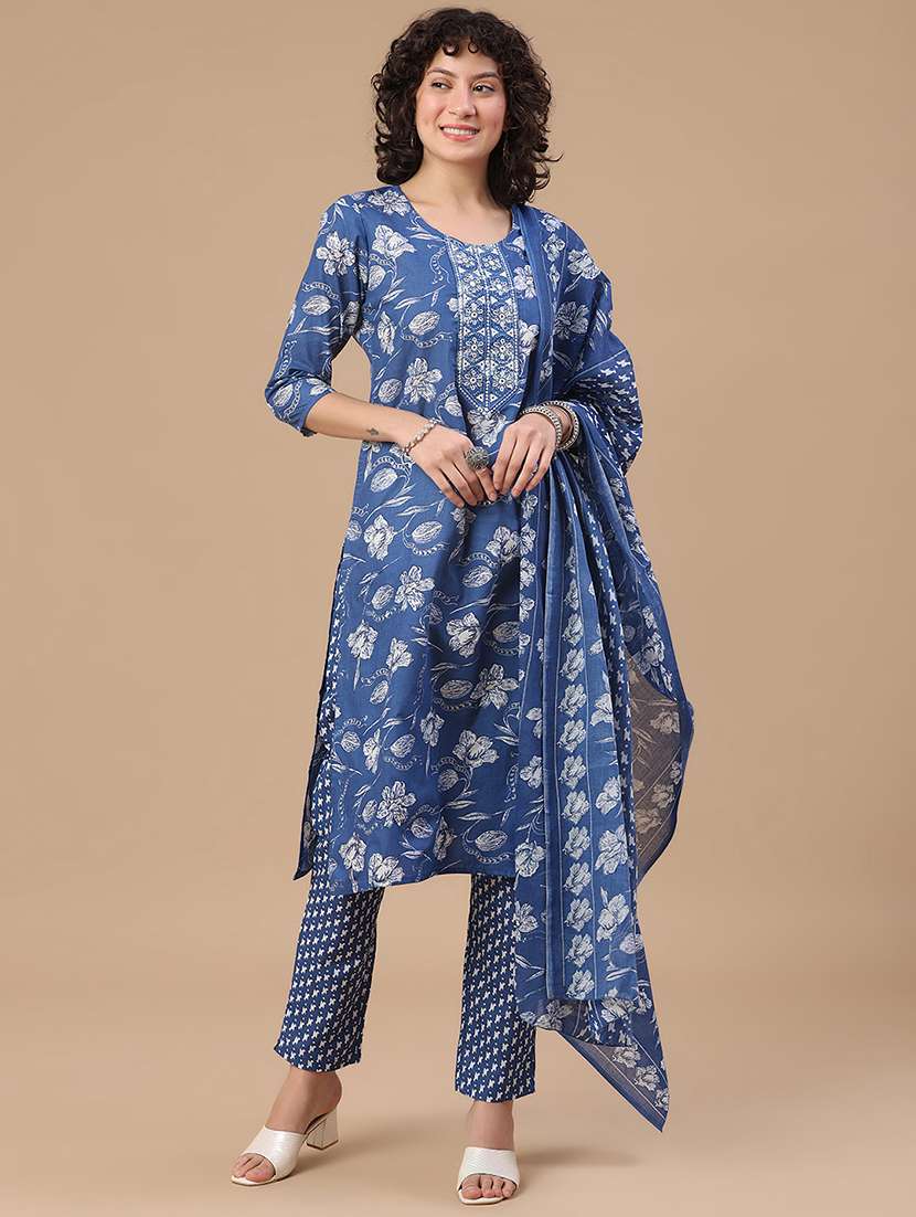women printed three quarter sleeve kurta pant with dupatta set - 22399592 -  Standard Image - 3