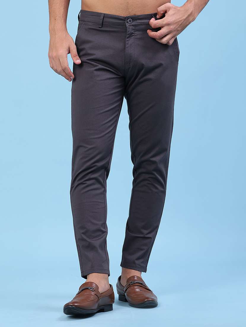 men solid mid rise slim fit chinos