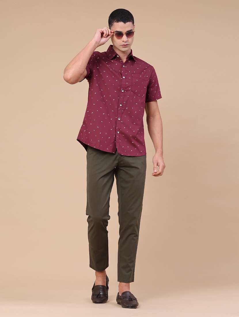 men solid mid rise slim fit chinos - 22399817 -  Standard Image - 5