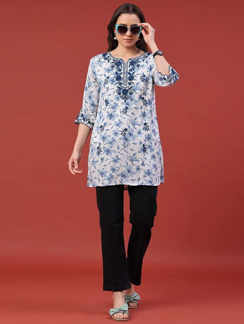 women floral three quarter sleeve straight kurti - 22400578 -  Standard Image - 5