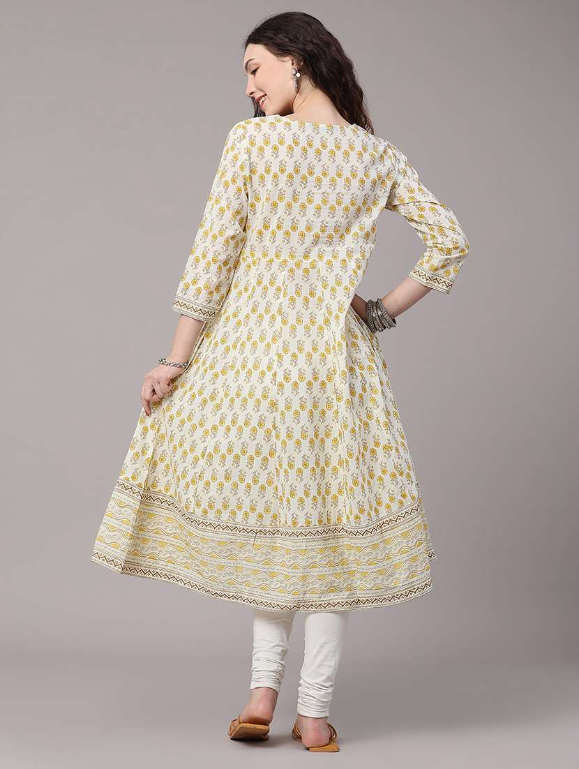 women printed three quarter sleeves flared kurta - 22400662 -  Standard Image - 5