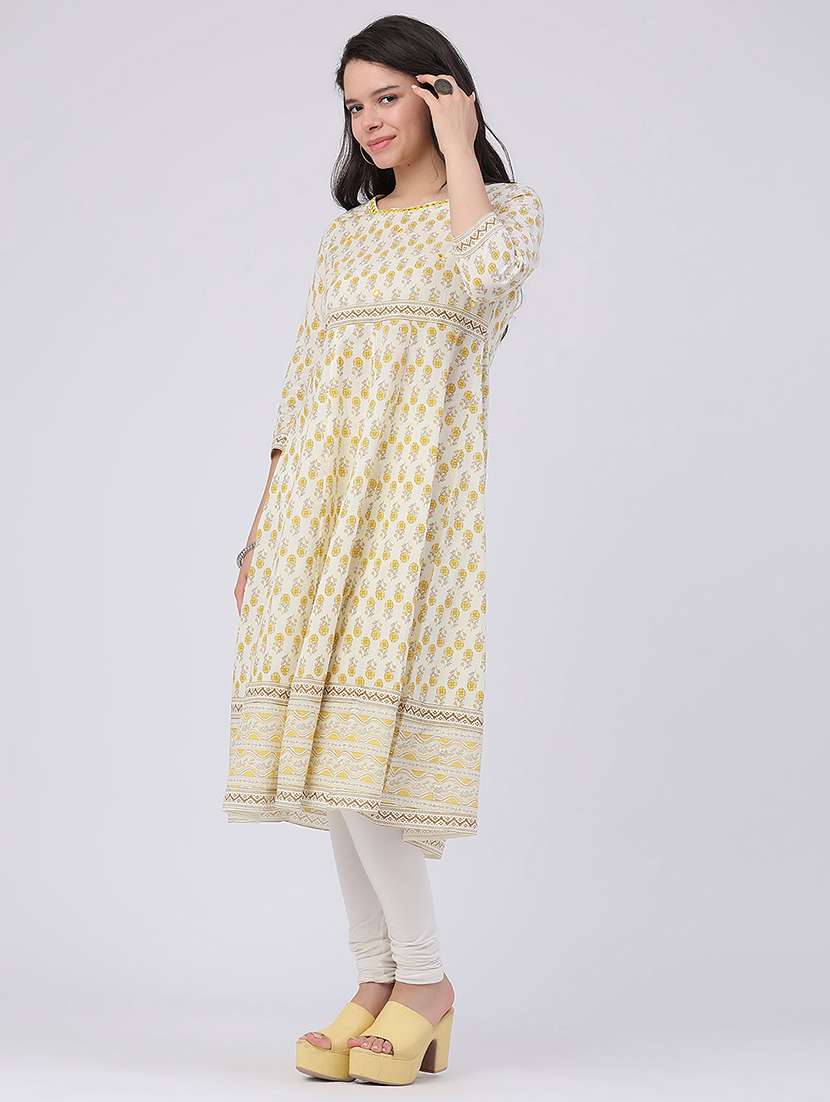 Women Printed Three Quarter Sleeves Flared Kurta - 22400663 -  Standard Image - 3