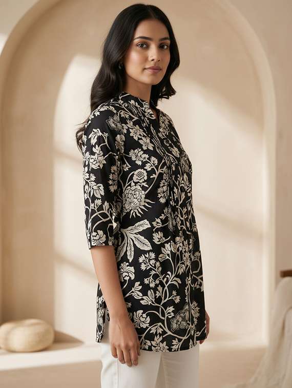 women printed three quarter sleeve straight kurti - 22400951 -  Standard Image - 3