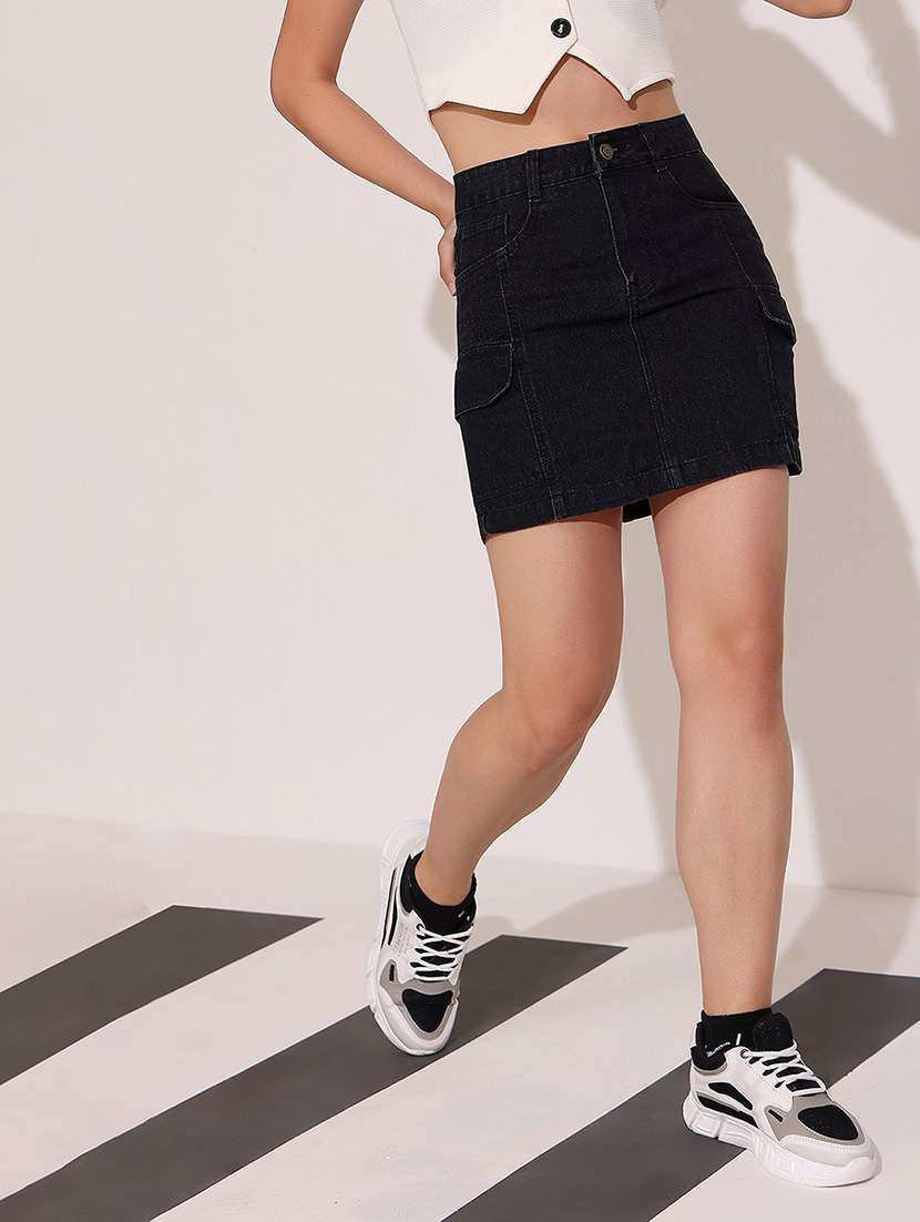 women solid high rise carga skirt