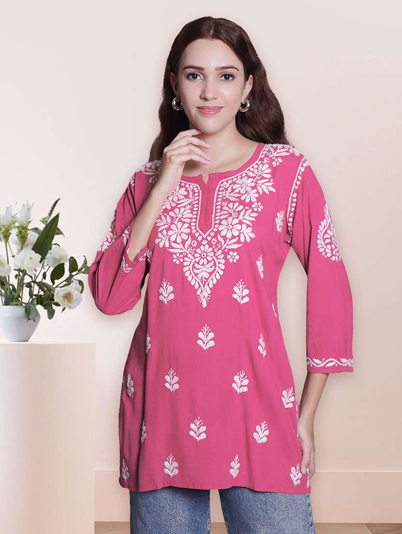 women chikankari three quarter sleeve straight kurti