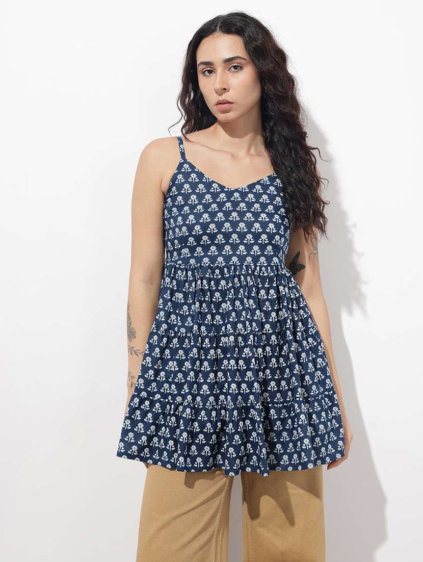 women printed shoulder strap flared kurti