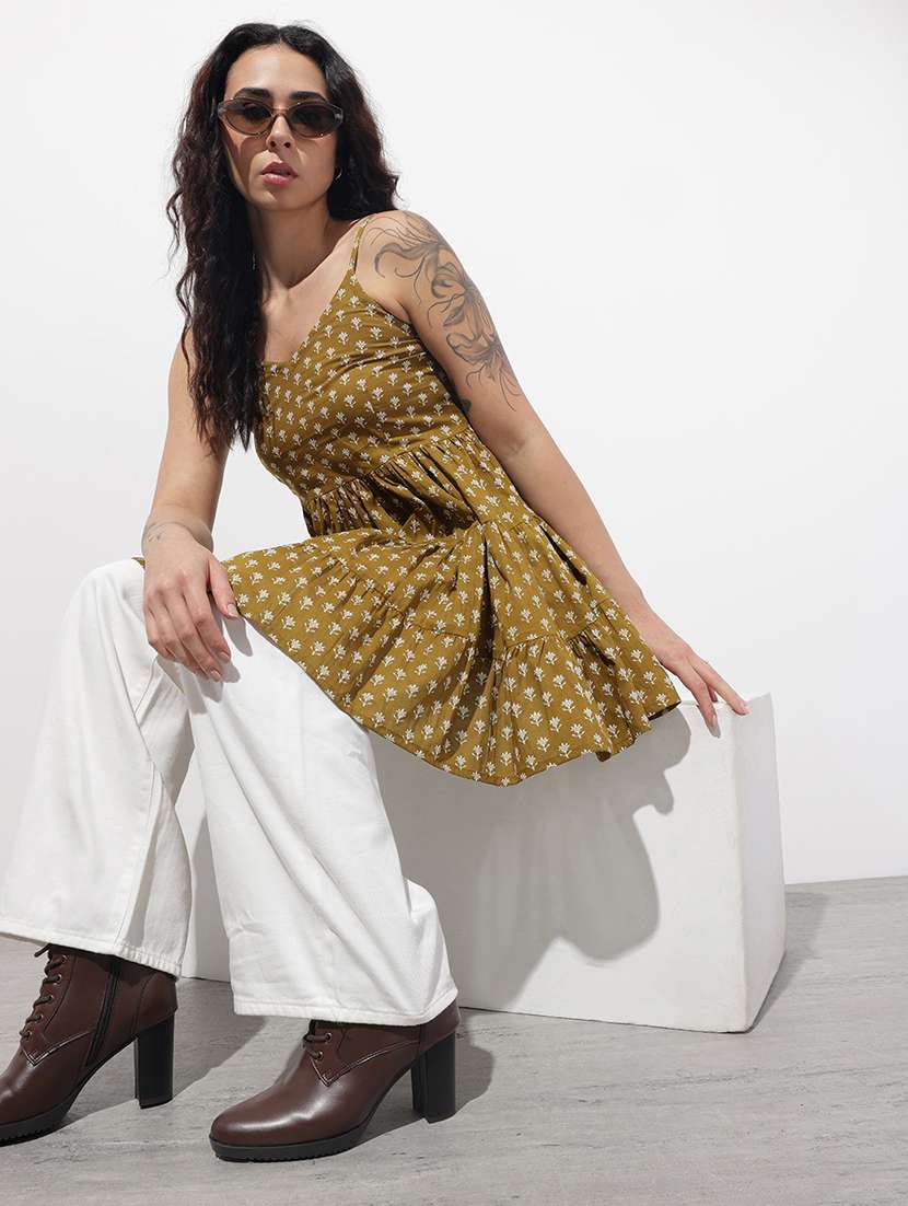 women printed shoulder strap flared kurti - 22404203 -  Standard Image - 5