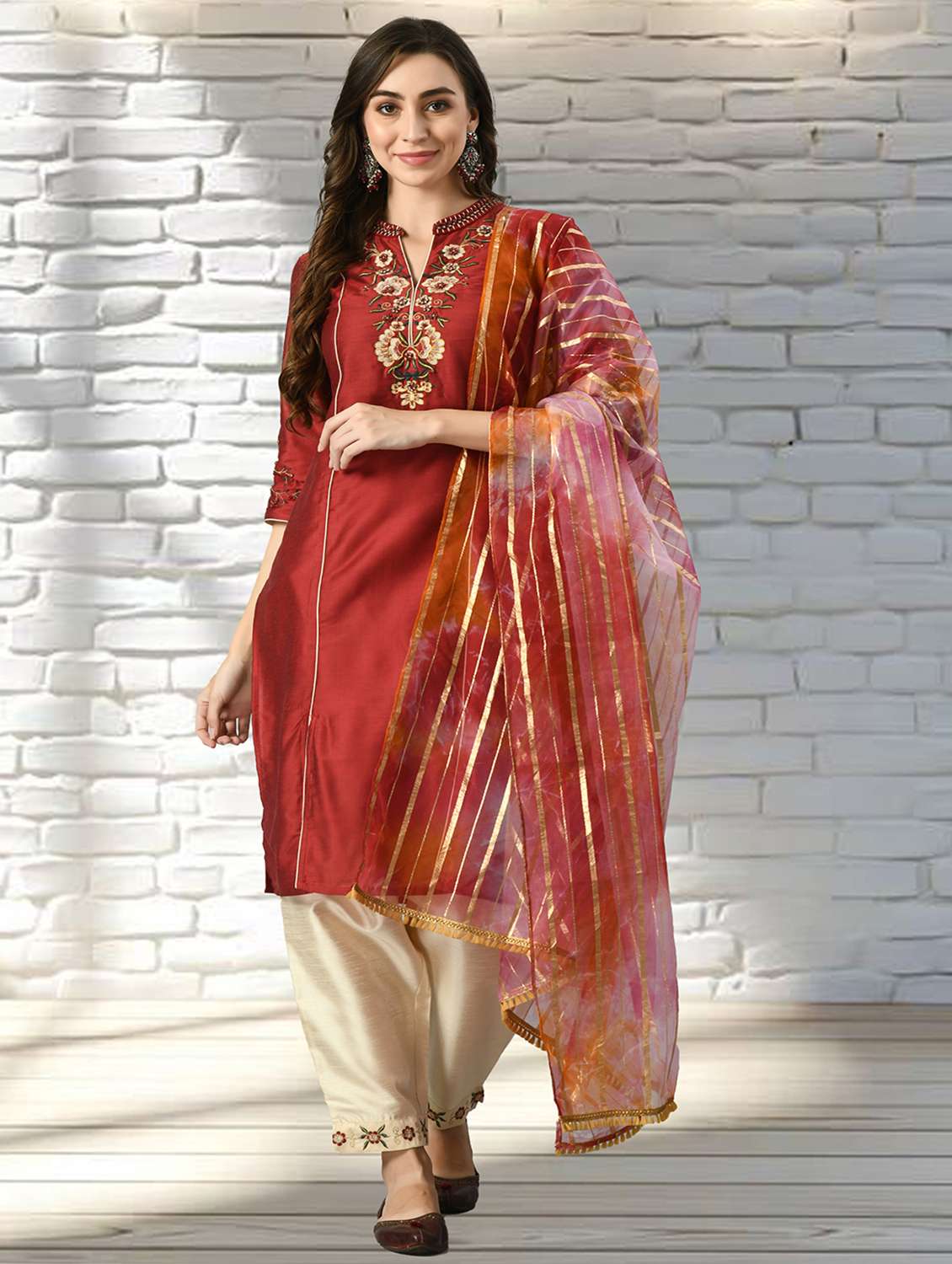 women solid with work three quarter sleeve kurta pant with dupatta set