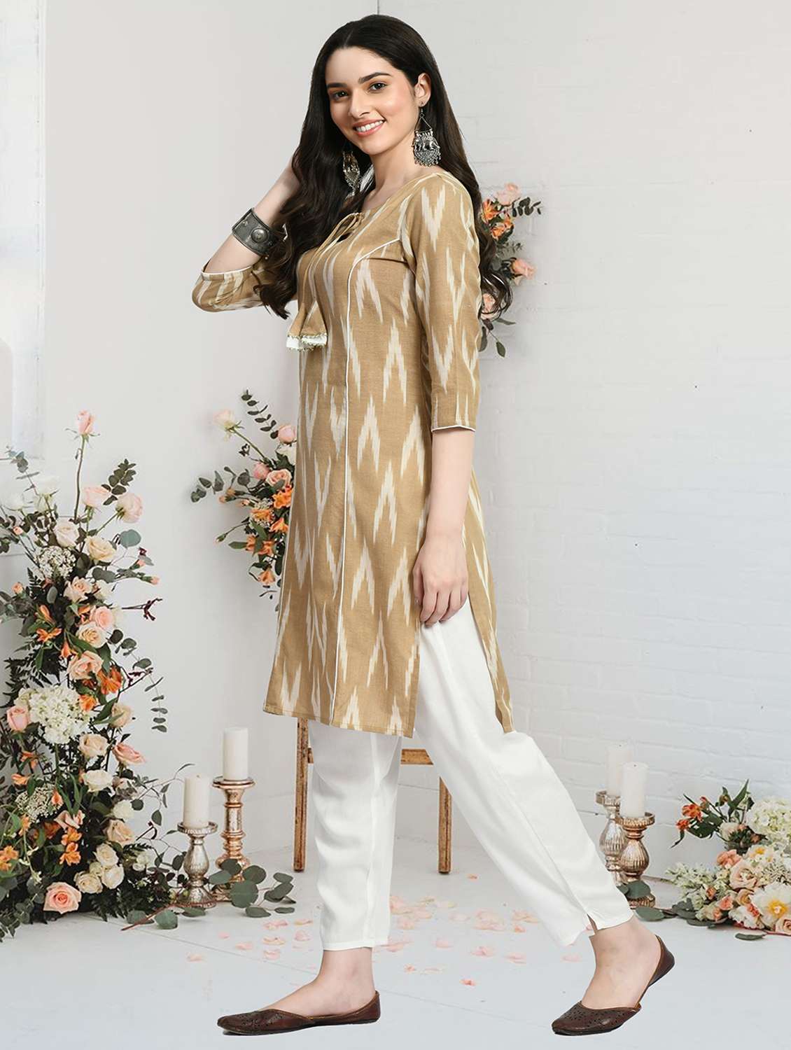 women printed three quarter sleeve kurta pant set - 22404311 -  Standard Image - 5