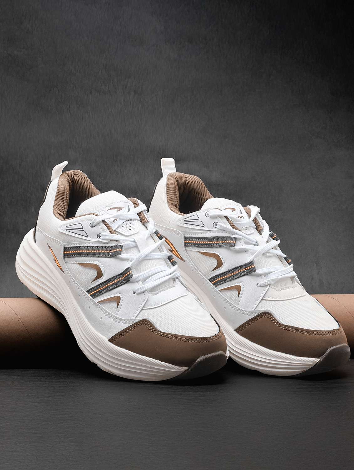 men brown lace up sport shoe