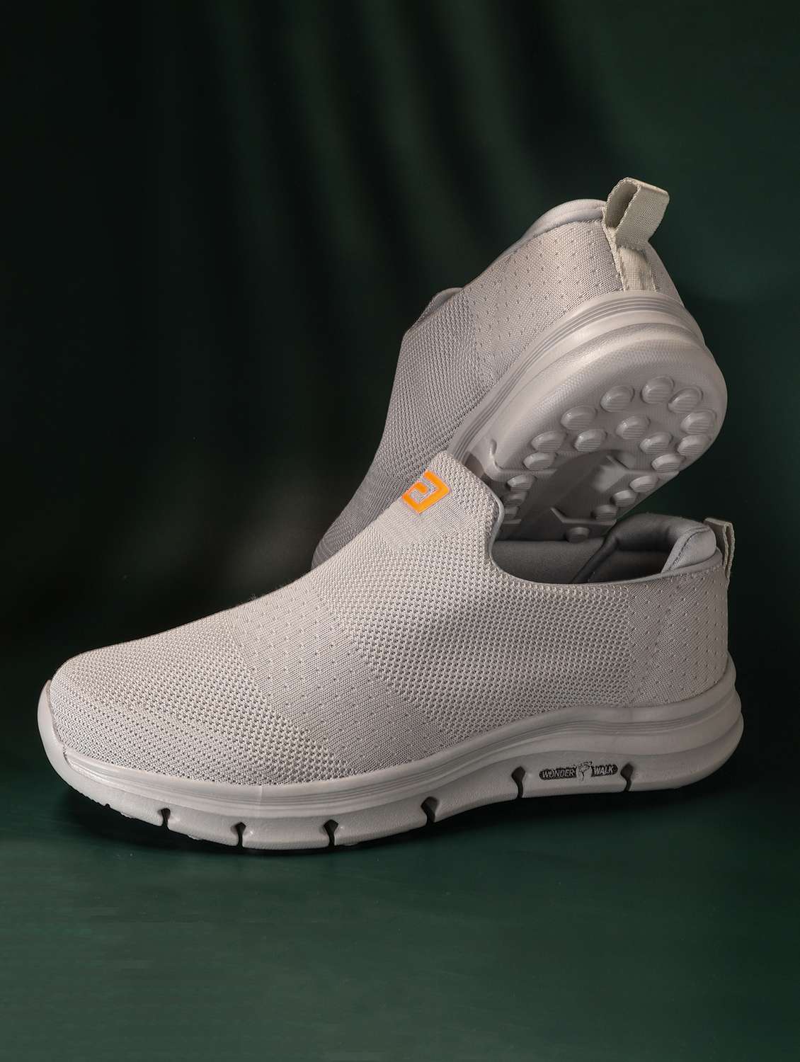 men grey slip on sport shoe