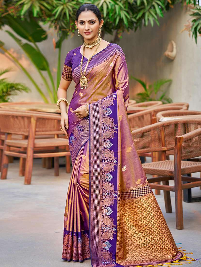 women self design banarasi saree with blouse