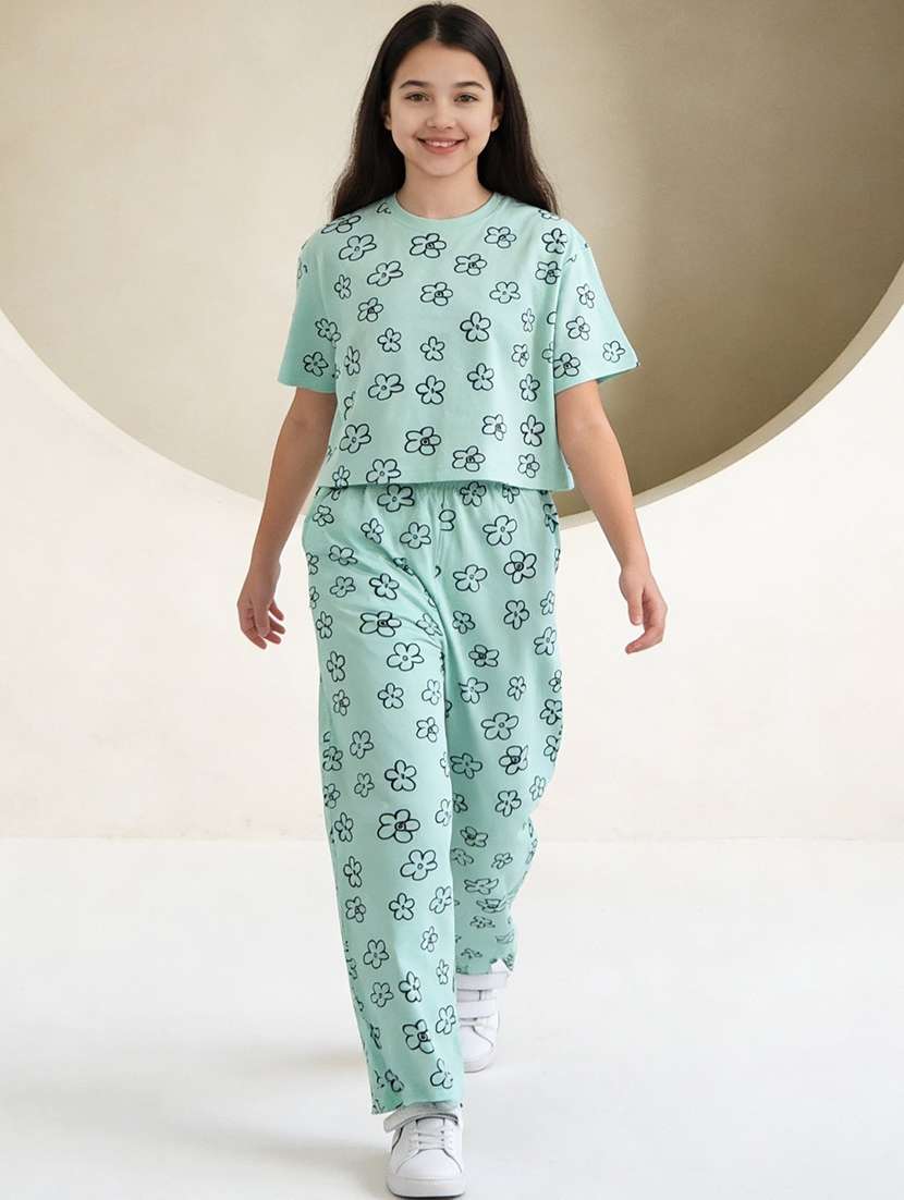 girls printed nightwear pyjama set