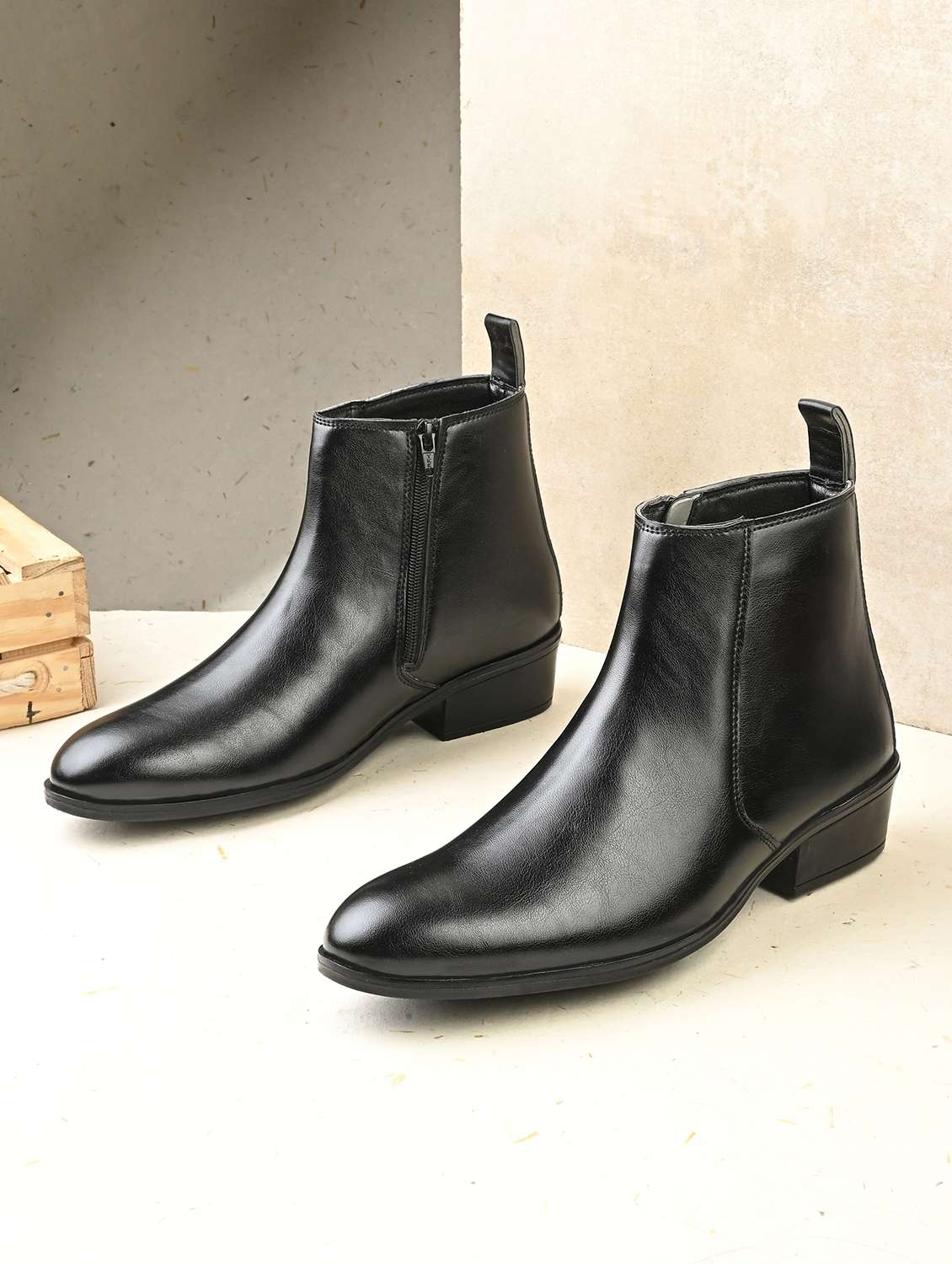 men solid slip on chelsea boot